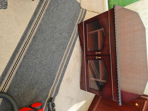Corner cabinet wood - corner,
