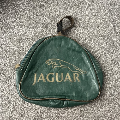 Vintage green leather jaguar - green,