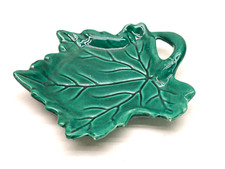 Vintage Pottery Green Leaf Pin