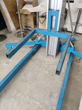 Genie SLA20 Material Lift with