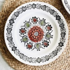 Broadhurst Romany Dinner Plates Set of 2 Kathie Winkle MC223