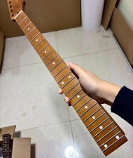 24 frets roasted flame Maple