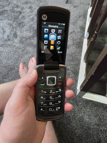 Motorola gleam mobile phone - mobile,
