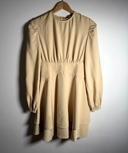 Prettylittlething beige woven - beige,