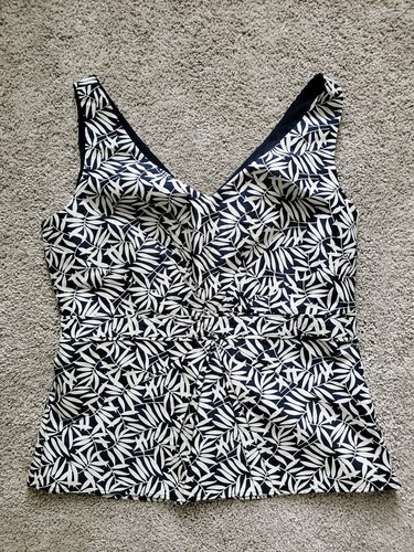 Nwt ann taylor palm - ann,