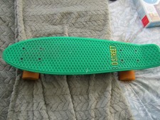 D-STREET  Cruiser Complete Skateboard - Kelly / Yellow