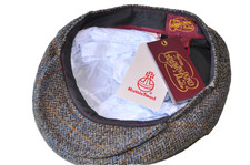 Gladwin Bond Harris Tweed Flat