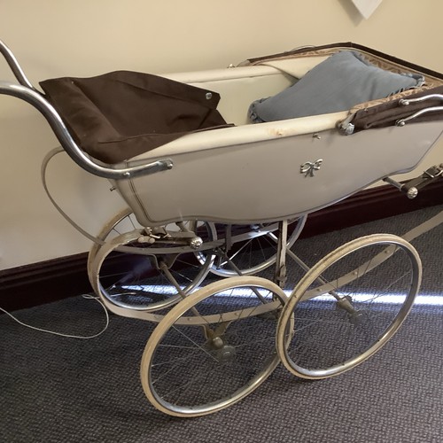 Silver cross pram - cross,