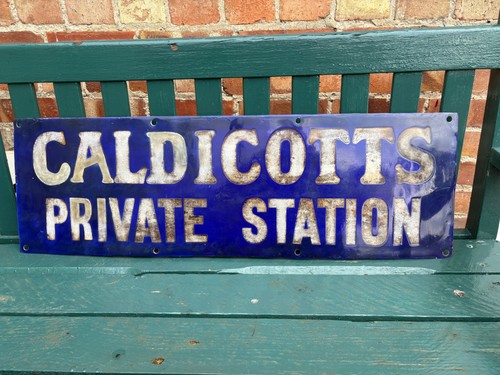 Caldicotts private station - caldicotts,