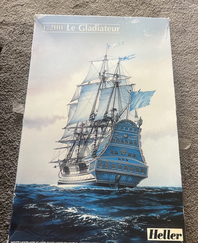 Heller 80826 200 galleon - heller, 1:200