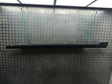 VOLKSWAGEN PASSAT SILL SIDE