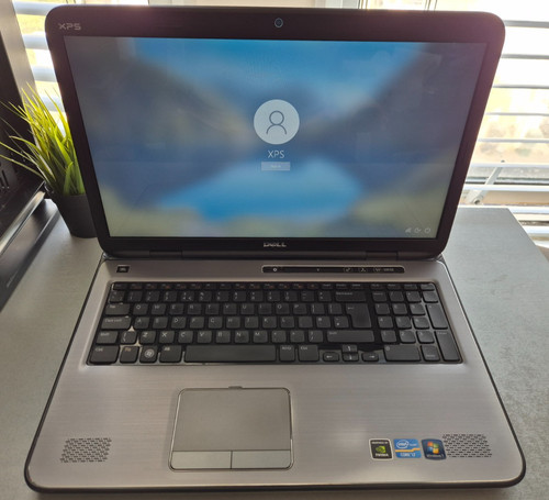 Dell xps l702x laptop - 17",