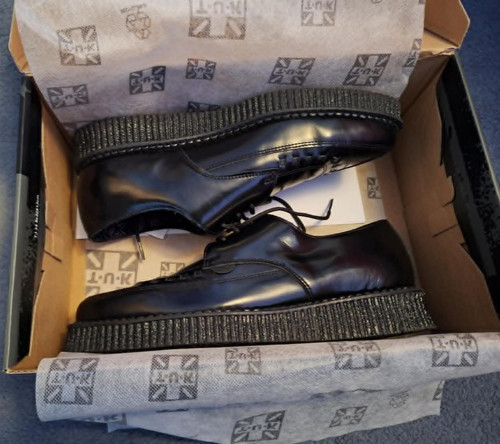Tuk black leather pointed - black,