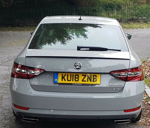 Painted gloss black - gloss, skoda