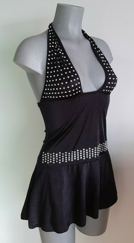 Black diamante stud - diamante,