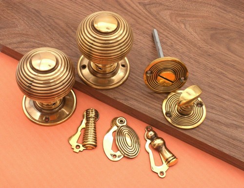 Reeded beehive mortice door - reeded,