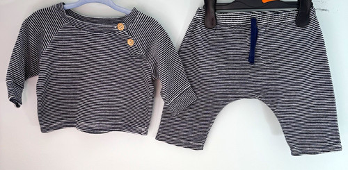 Petit bateau piece - 2,