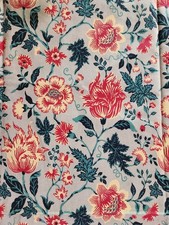 1.78 Yds Vintage Floral Laura