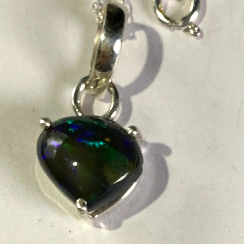 Black fire opal heart - black, shape