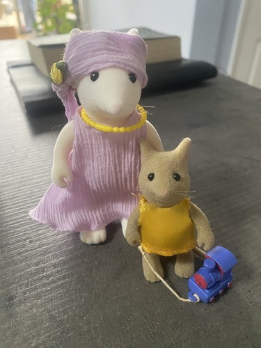 Sylvanian families angelina - families,