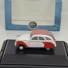 Oxford Citroen 2CV Dolly Red