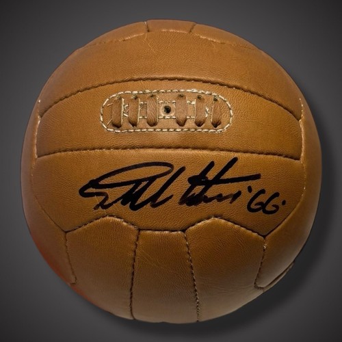 Sir geoff hurst hand - geoff, signed