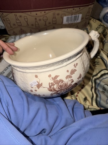 Vintage ceramic chamber pot - ceramic,