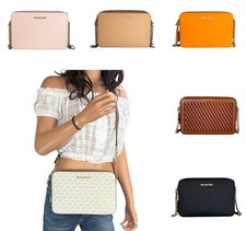 MICHAEL KORS JET SET ITEM EAST