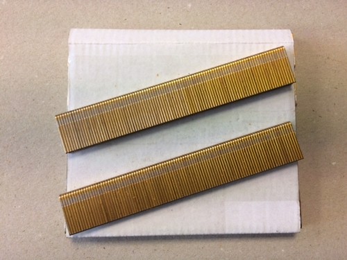 Type staples narrow crown - -,