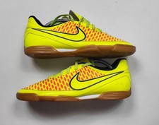 Nike Mens Magista Ola Soccer