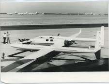 Voyager Aircraft 25,000 Miles Without Refuelling 1987 Press Photo