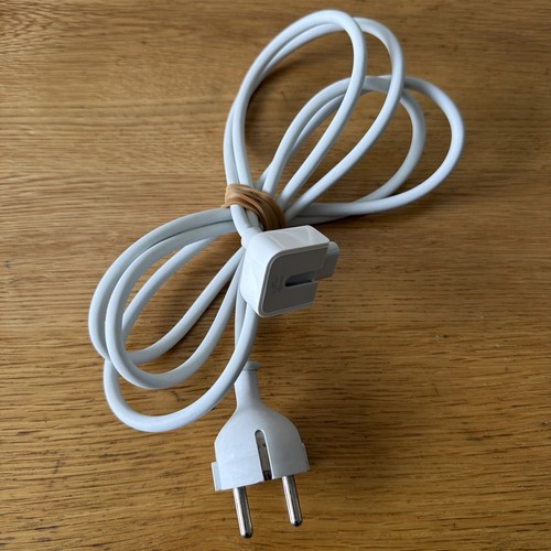 Genuine europe plug apple - genuine,