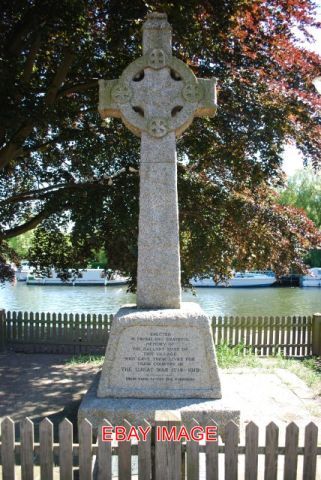Photo war memorial for - war,