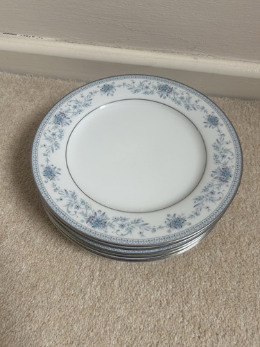 Noritake blue hill - 2482, plates