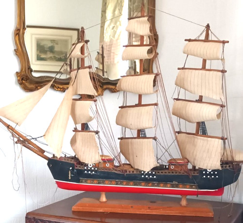 Sailing boat ship - boat/ship,, large