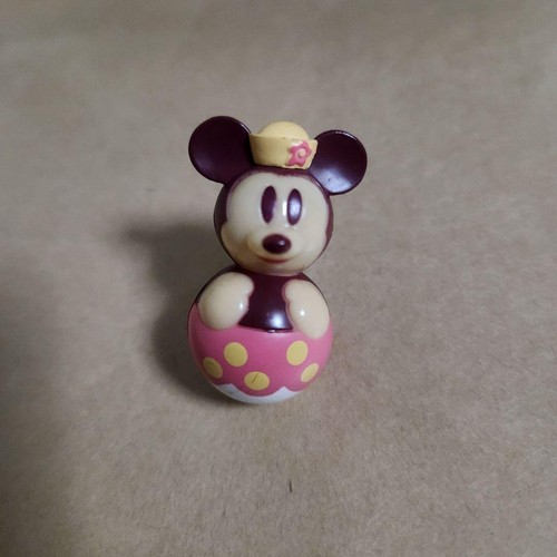 Minnie mouse swaying - minnie, mascot