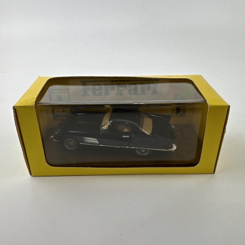 Ferrari diecast metal - metal,