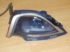 TEFAL FV5874 TURBO ULTRAGLIDE ANTI-SCALE STEAM IRON (BLUE/SILVER)
