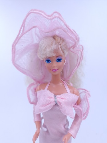 Perfume pretty barbie doll - perfume,
