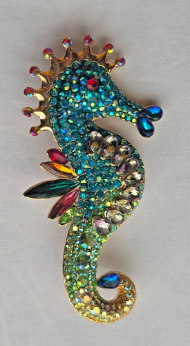 Butler wilson brooch - butler,