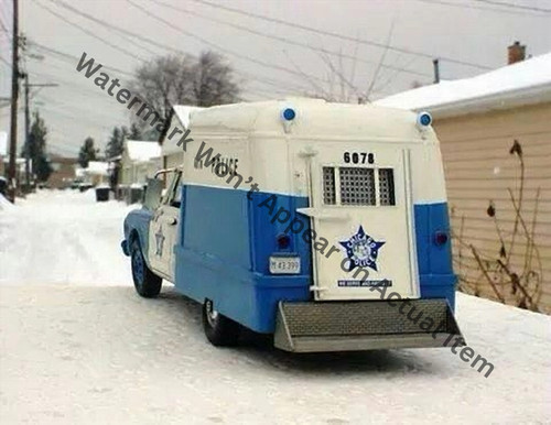 Chicago police paddy wagon - chicago,