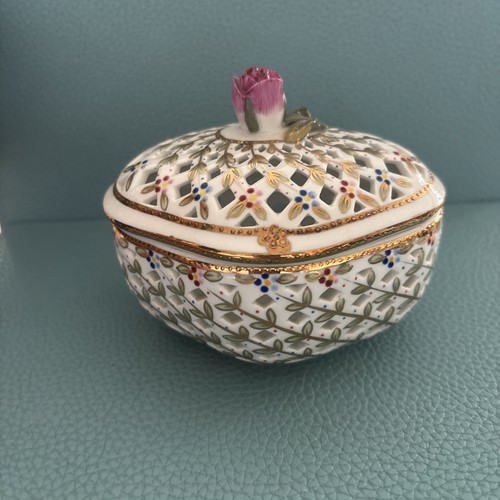 Vintage royal ashmore - ashmore, trinket