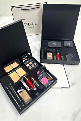 Chanel makeup set kit - kit,