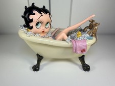 Betty Boop In Bubble Bath Figurine 2010 King Features Syndicate Hearst Fieischer