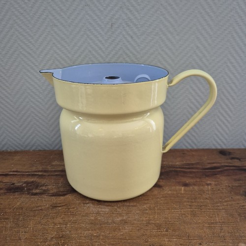 Vintage yellow enamel milk - yellow,