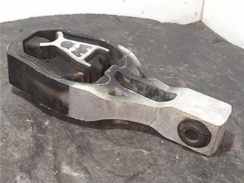 9811786680 engine mounting
