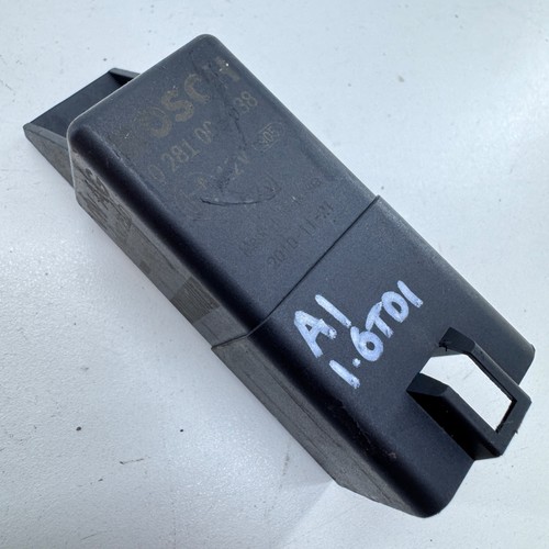 Audi glow plug relay - plug,