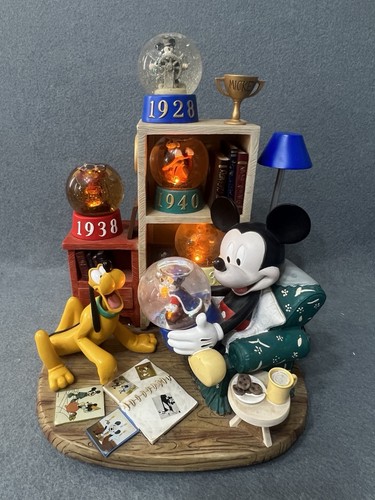 Disney mickey mouse snow - snow, globe