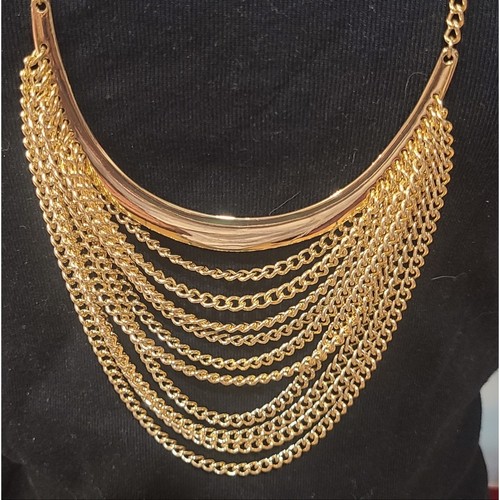 Gold crescent layered chain - crescent,
