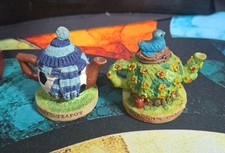 2 x Tetley Teafolk Teapots